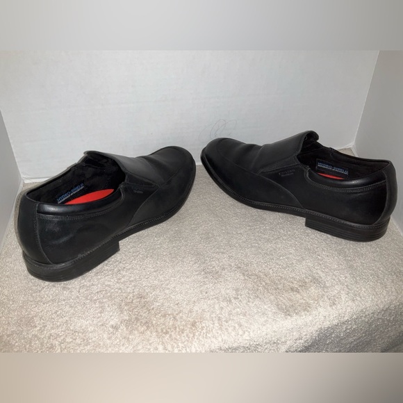 Slip-Ons - Picture 4 of 8